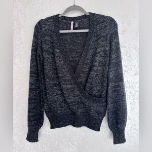 Love by Design Cross Over Sweater Size S